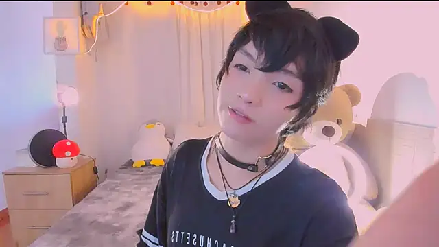 AllanYong18 online show from 31, 3, 2026