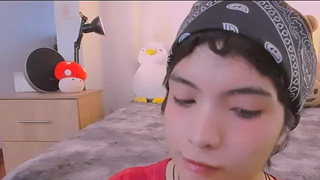 AllanYong18 online show from 13, 3, 2026