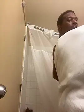 Snapshot of bon3z-n-tingz chatting on 2, 6, 2026 bon3z-n-tingz online show from 2, 6, 2026