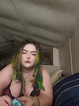 LitHippieBaby420 online show from 20, 1, 2025