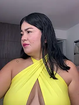 Snapshot of karla_hotgirl chatting on 15, 3, 2025 karla hotgirl online show from 15, 3, 2025