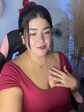 Snapshot of karla_hotgirl chatting on 4, 6, 2026 karla hotgirl online show from 4, 6, 2026