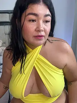 Snapshot of karla_hotgirl chatting on 15, 3, 2025 karla hotgirl online show from 15, 3, 2025