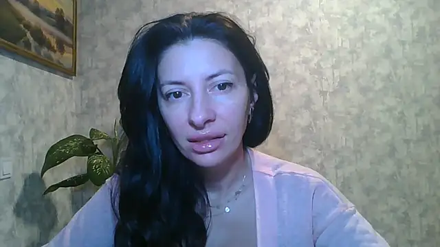 Snapshot of LissaBlossom chatting on 2, 10, 2025 LissaBlossom online show from 2, 10, 2025