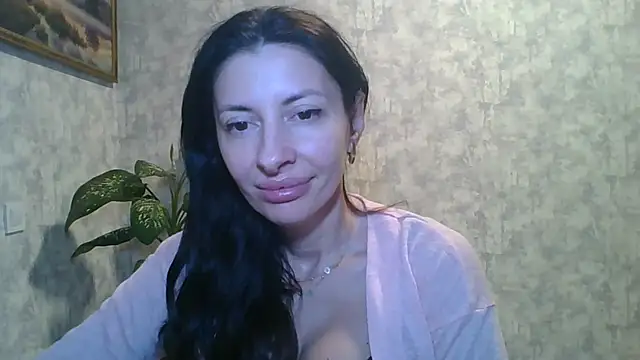 Snapshot of LissaBlossom chatting on 3, 10, 2025 LissaBlossom online show from 3, 10, 2025