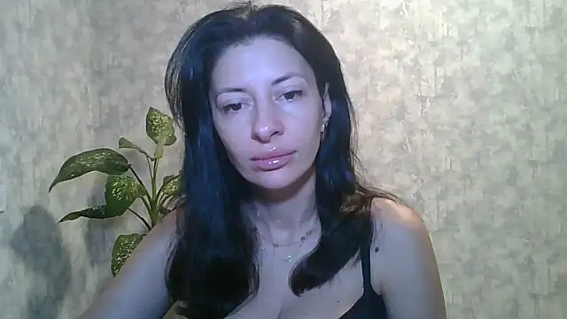 Snapshot of LissaBlossom chatting on 11, 9, 2025 LissaBlossom online show from 11, 9, 2025