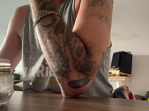 xtrppyx online show from 23, 9, 2025