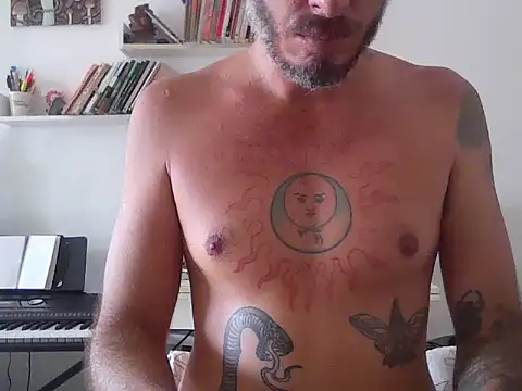 xtrppyx online show from 21, 3, 2025