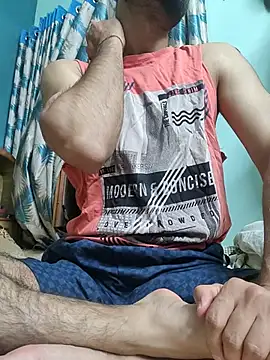 TOPMOON001 online show from 15, 5, 2026