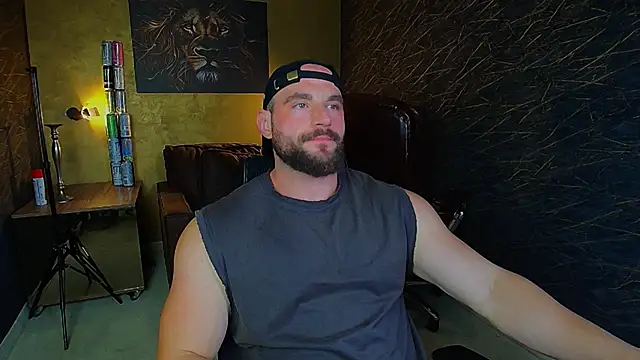 Snapshot of AdamJamesonn chatting on 4, 6, 2026 AdamJamesonn online show from 4, 6, 2026