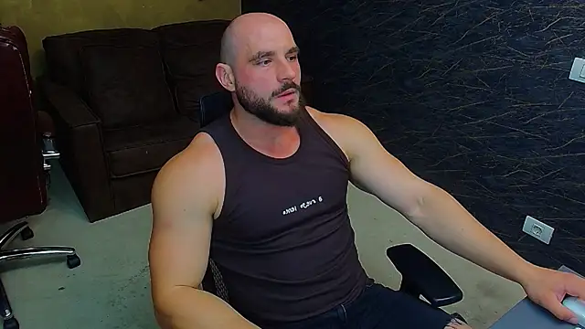 AdamJamesonn online show from 26, 6, 2026