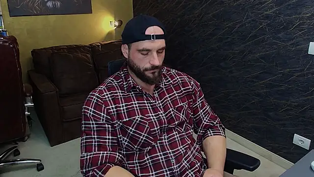 AdamJamesonn online show from 24, 6, 2026