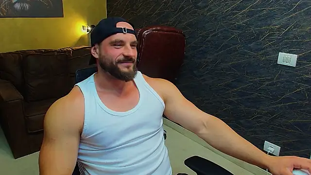 AdamJamesonn online show from 18, 6, 2026