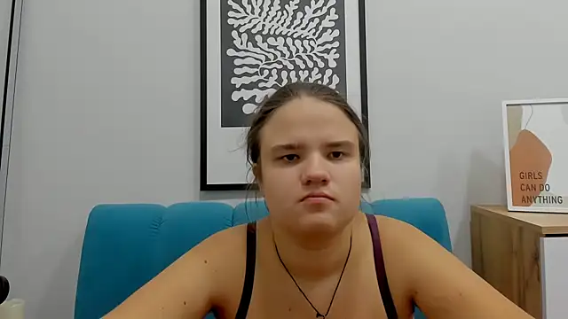 AdeleCruz online show from 14, 11, 2025