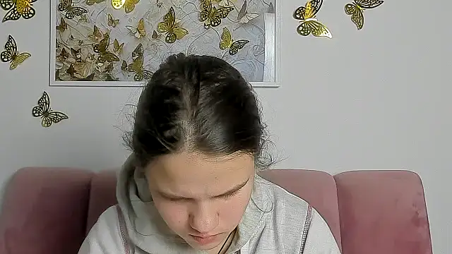 AdeleCruz online show from 17, 2, 2026