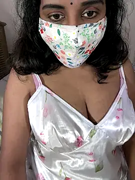 ArathyNambyarMallu online show from 12, 10, 2025