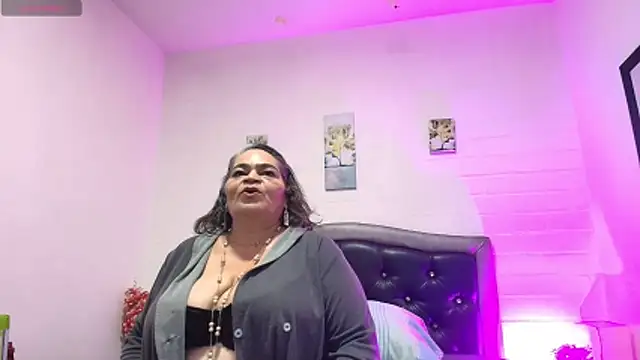 VickyBoobss online show from 4, 6, 2026