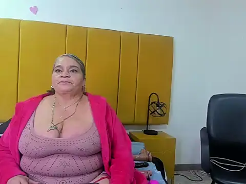 VickyBoobss online show from 15, 4, 2026