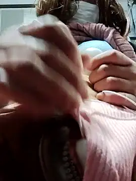 Risa0930hinata online show from 5, 1, 2026