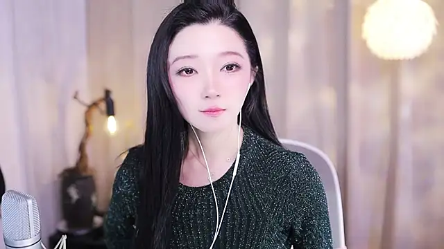 Zoe-99 online show from 5, 2, 2026