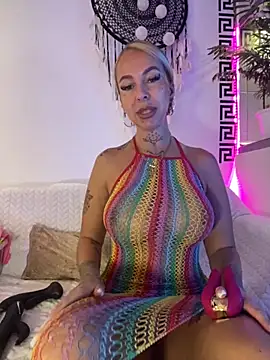 CheekyChels online show from 3, 10, 2025