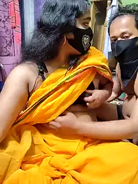 Horny Desi Girl online show from 18, 1, 2025