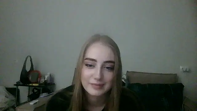 Snapshot of PriscillaSunset chatting on 15, 1, 2025 PriscillaSunset online show from 15, 1, 2025