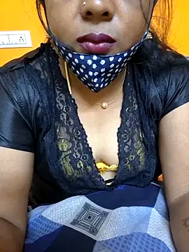 Snapshot of kanikasree chatting on 18, 3, 2025 kanikasree online show from 18, 3, 2025