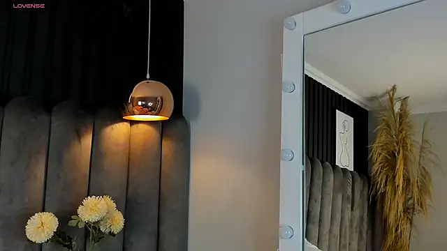 Snapshot of chelsea_bolton_ chatting on 29, 10, 2025 chelsea bolton online show from 29, 10, 2025