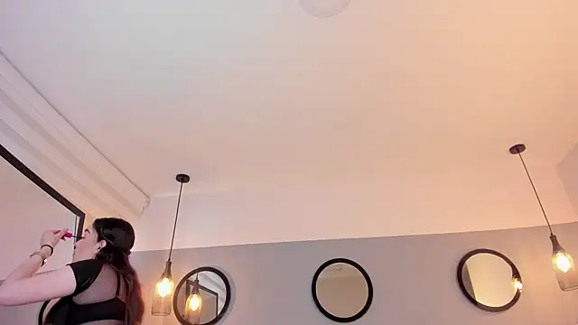 chelsea bolton  online show from 23, 5, 2026