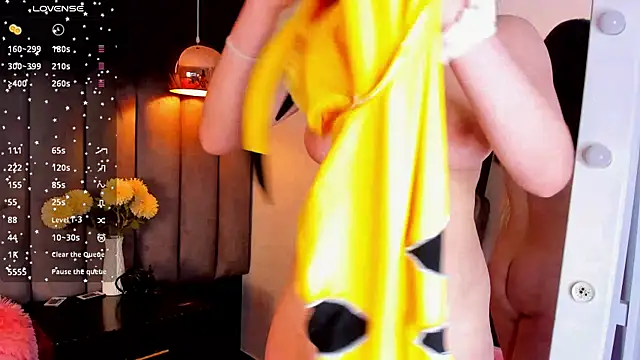 Snapshot of chelsea_bolton_ chatting on 26, 11, 2025 chelsea bolton online show from 26, 11, 2025