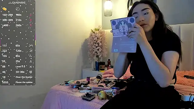 chelsea bolton  online show from 7, 4, 2026