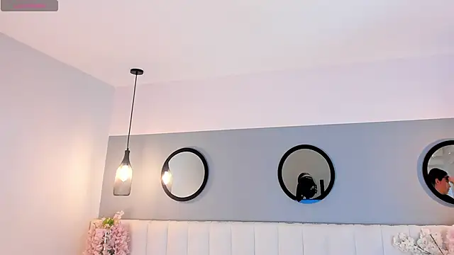 chelsea bolton  online show from 4, 4, 2026