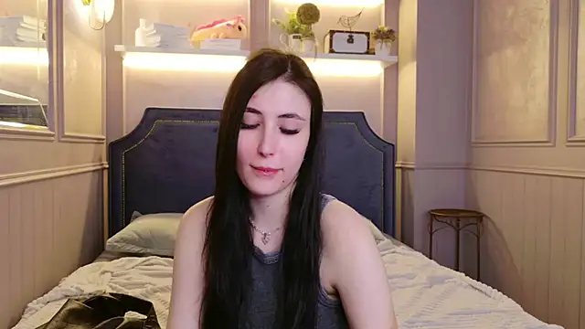 EmmaLawrens online show from 11, 3, 2026