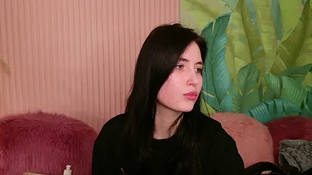 EmmaLawrens online show from 25, 2, 2026