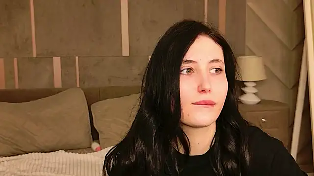 EmmaLawrens online show from 26, 2, 2026