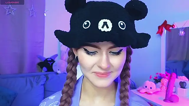 Emily  Mooree online show from 3, 2, 2025