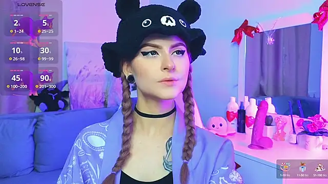 Emily  Mooree online show from 30, 1, 2025