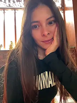 Aleska Miami online show from 4, 6, 2026