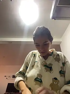 Aleska Miami online show from 15, 4, 2026