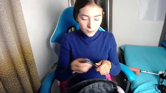 Snapshot of Aleska_Miami chatting on 27, 10, 2025 Aleska Miami online show from 27, 10, 2025