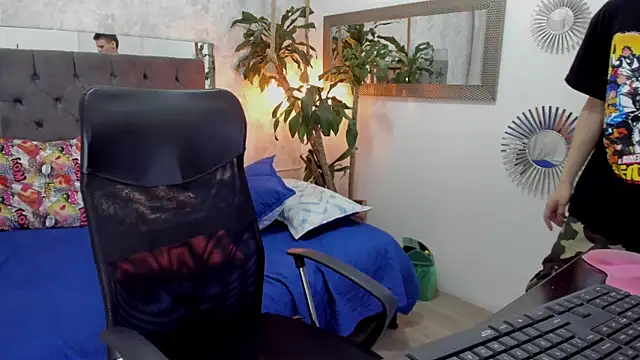 blondie lover69 online show from 25, 2, 2025