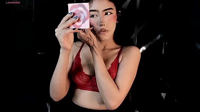 vaiolethsan   online show from 12, 1, 2026