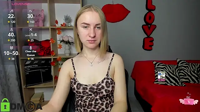 Snapshot of BeautyBlondy chatting on 21, 11, 2025 BeautyBlondy online show from 21, 11, 2025