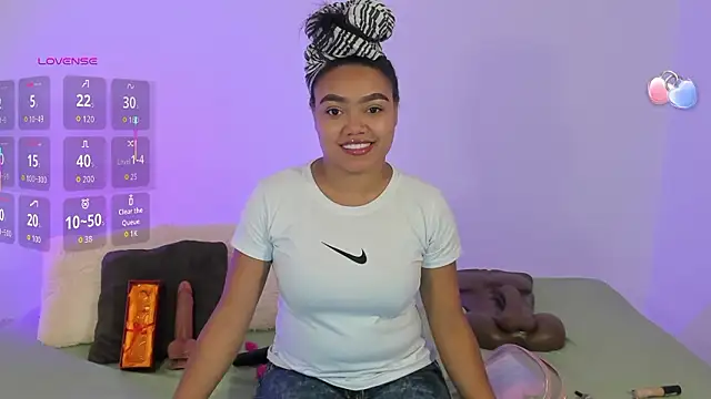 JasmineRose7 online show from 4, 3, 2026