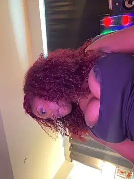 Snapshot of kehlanijade chatting on 18, 11, 2025 kehlanijade online show from 18, 11, 2025