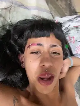 boysLittle online show from 21, 4, 2026