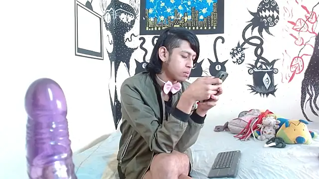 boysLittle online show from 20, 10, 2025