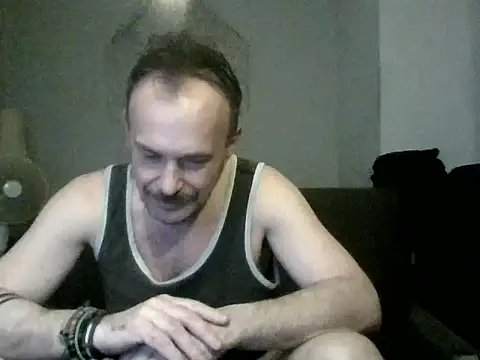 Snapshot of GaySexxPL chatting on 10, 3, 2025 GaySexxPL online show from 10, 3, 2025