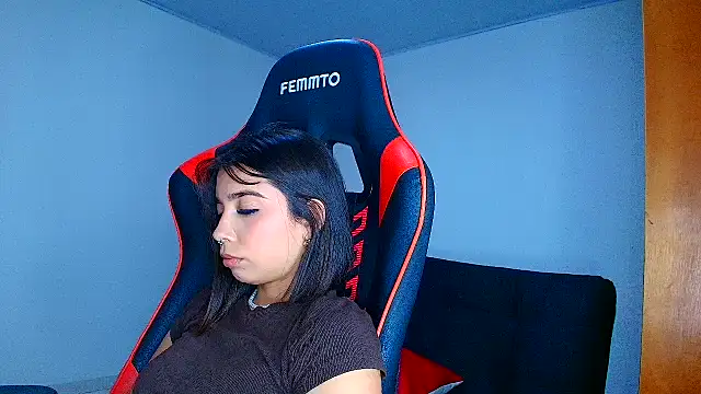 Rousse violett online show from 4, 11, 2025